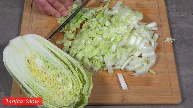 Салат из Пекинской Капусты с Кукурузой ! Мало Калорий и Много Витаминов ! смотреть онлайн