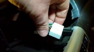 Снятие магнитолы на автомобиле BYD F3R, подключение проводки для задних колонок