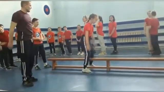 Прыжок в длину с места смотреть онлайн