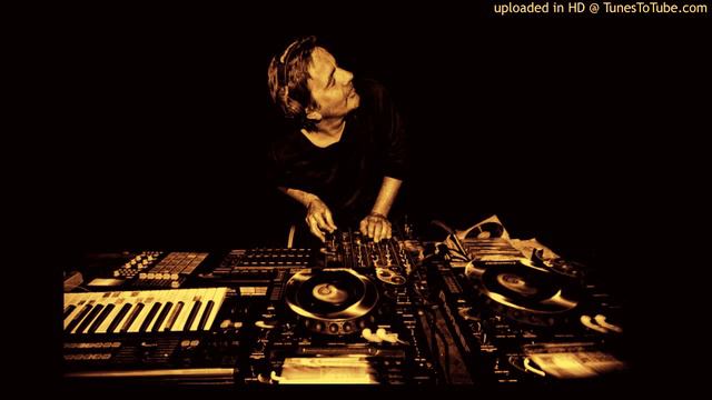 UNKLE - Rabbit In Your Headlights (Laurent Garnier Live Remix)