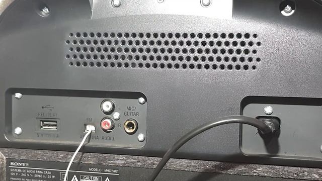 SONY MHC V02 ANÁLISE DAS CONEXÕES AUXILIARES смотреть онлайн