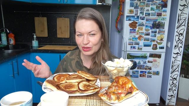 МУКБАНГ ОЛАДЬИ/ПИЦЦА/ФРУКТЫ смотреть онлайн