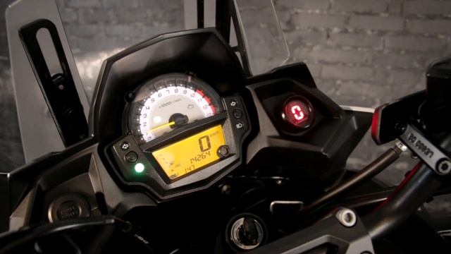 Kawasaki KLE 650 Versus 0116 14264км смотреть онлайн