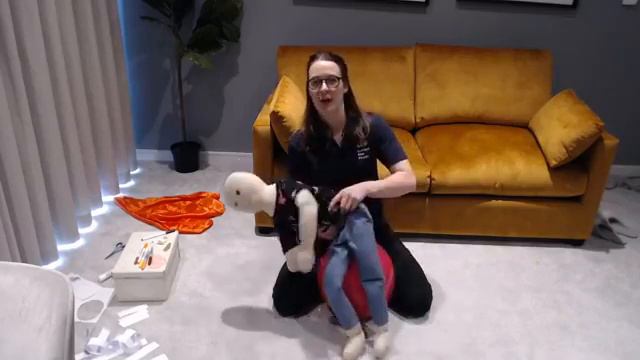 SDR Superheroes (Toy Story Craft Session) - Live Session (28/04/2020) смотреть онлайн