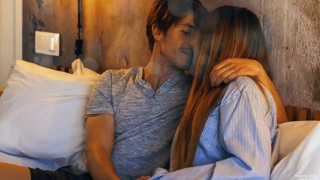 Дальнобойщик спас на ледяной дороге девушку, а в позже был шокирован, когда узнал кого спас… смотреть онлайн