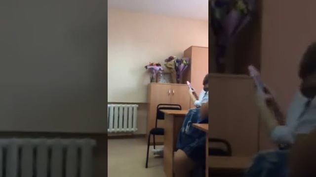 Поспорил с учителем если долетит дз не будет смотреть онлайн