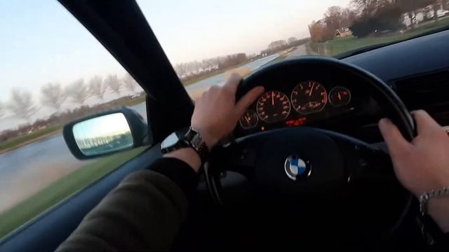 BMW E46 330ci manual POV driving stock смотреть онлайн