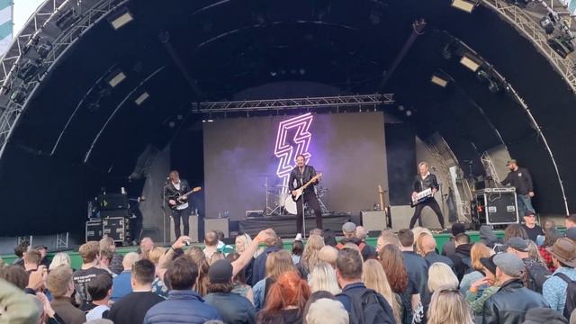 Royal Republic - Anna-Leigh @ Malmö Rock, Malmö, Sweden 27-05-23