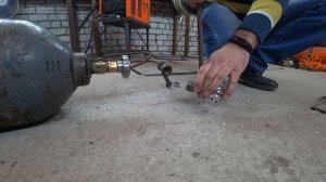 Как перекачать Аргон с большого баллона на маленький