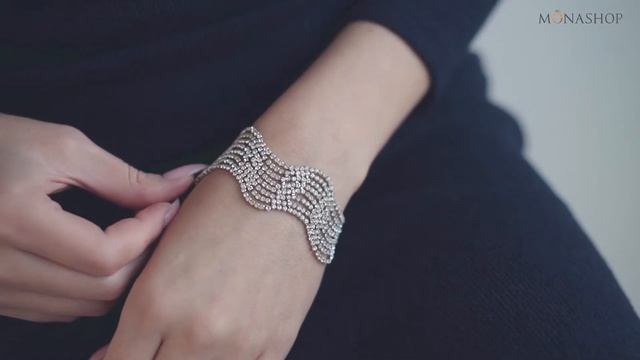 Браслет ажурный «Млечный путь» с белыми кристаллами Swarovski смотреть онлайн