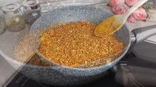 Так МАЛО кто готовит, а ЗРЯ! Вкусный и быстрый УЖИН гречка с картошкой. смотреть онлайн