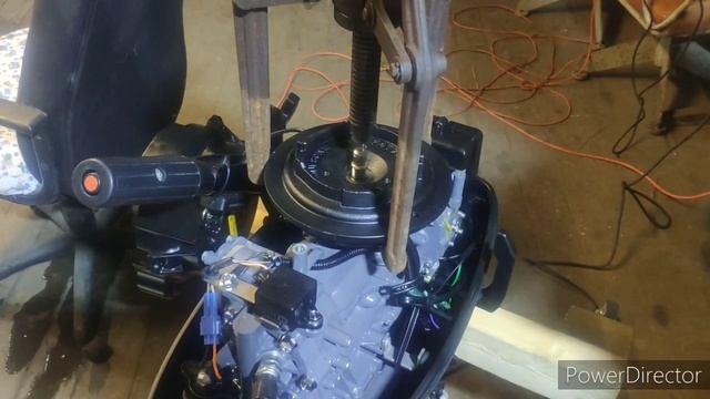 как установить 12в сеть на лодочный мотор Suzuki DT 9.9/15 смотреть онлайн