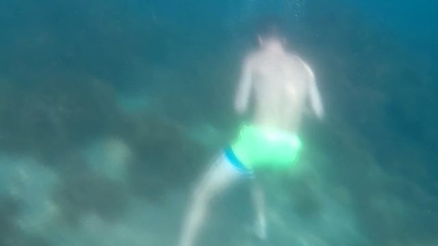 Крым, Ялта 2016. Ходим под водой. Жесткие прыжки в море. Красота под водой. смотреть онлайн