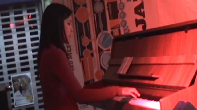 HONKY TONK TRAIN BLUES - STEPHANIE TRICK смотреть онлайн