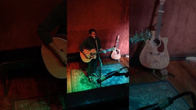 FIRST EVER OPEN MIC! 😆 | Ronnie Mills смотреть онлайн