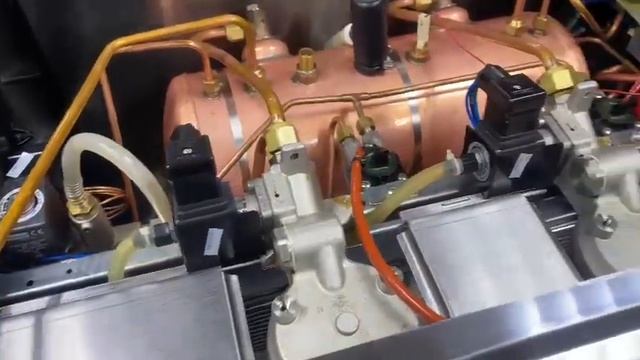 cleaning the machine CASADIO COFFEE MACHINE смотреть онлайн