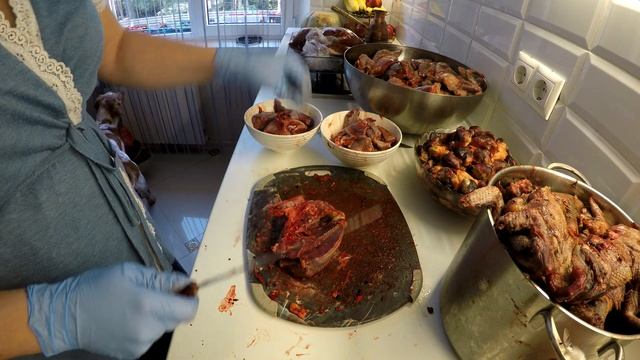Наш вариант разделки и фасовки мяса вяхиря, для хранения в холодильнике. смотреть онлайн