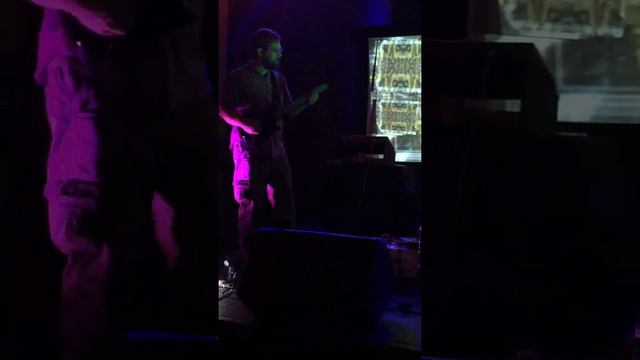 Ellertronic performing Toynbee at Kings смотреть онлайн