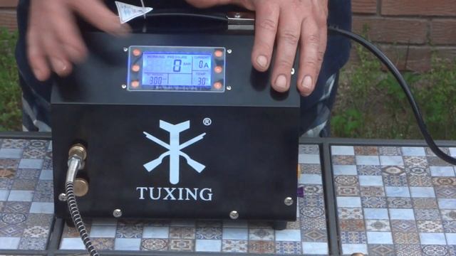 Компрессор tuxing. Обзор топовой модели 12 вольт. смотреть онлайн