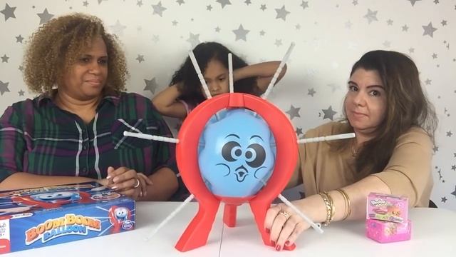 BOOM BOOM BALLOON GAME CHALLENGE with SHOPKINS SEASON 4 BLIND BAGS смотреть онлайн