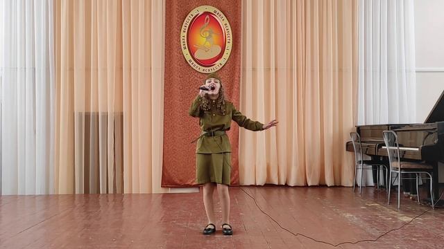 Довоенный вальс, исп.Биськаева Валерия смотреть онлайн