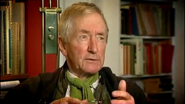 Interview with Illustrator and Author Raymond Briggs смотреть онлайн