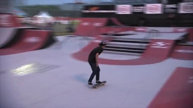 Skateboard Street: Kia Best Trick (KWEG 2014) смотреть онлайн
