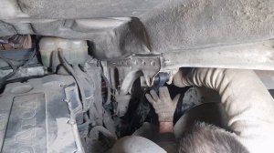 замена цилиндра подьема кабины VOLVO FH 12