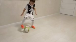 Детская футбольная тренировка! Футбол с нуля!