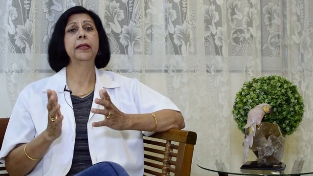 कोमल और चमकदार त्वचा के लिये नेचुरल तेल (For All Skin Types) || Natural Oils For Soft, Glowing Skin смотреть онлайн