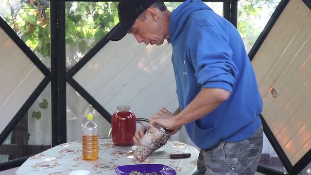 Свиная рулька в томатном соке в казане на костре смотреть онлайн