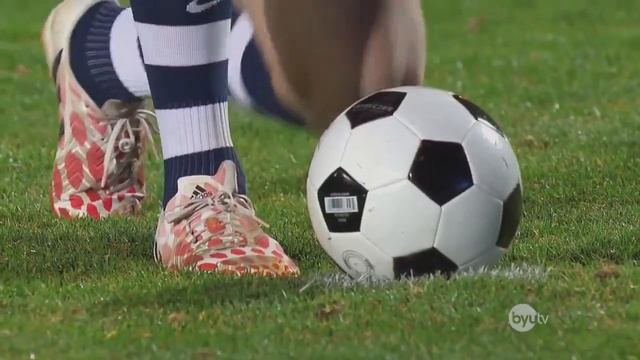 Вратарь отбил все 5 пенальти собственным лицом до крови 12+ смотреть онлайн