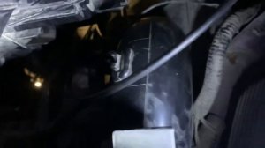 Как открыть капот Хендай Солярис,  если нет возможности попасть в салон автомобиля (сел аккумулятор