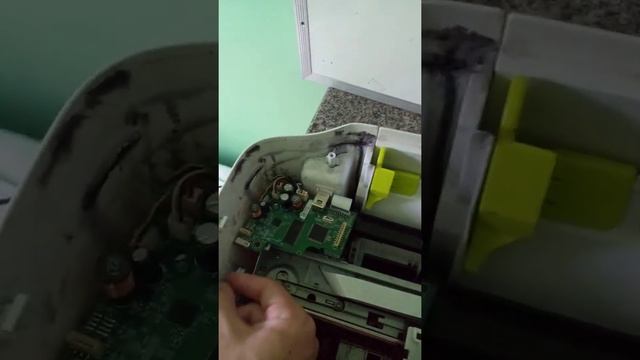 HP Deskjet Ink Advantage 2136 Não Reconhece Cartuchos