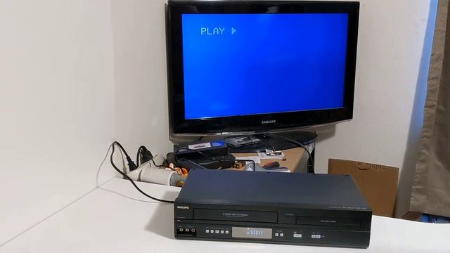 Philips DVD VCR Combo Black DVP3345VB смотреть онлайн