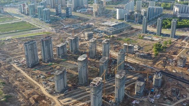 "Минск-Мир" облет квартала Тропические острова смотреть онлайн