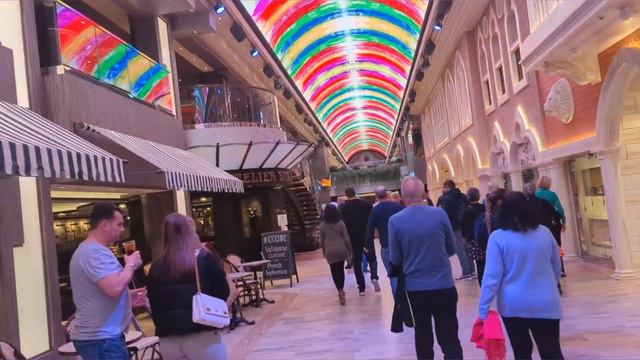 MSC Virtuosa Christmas Markets Cruise 2022 - Southampton - Hamburg - Bruges - Rotterdam - Le Havre смотреть онлайн