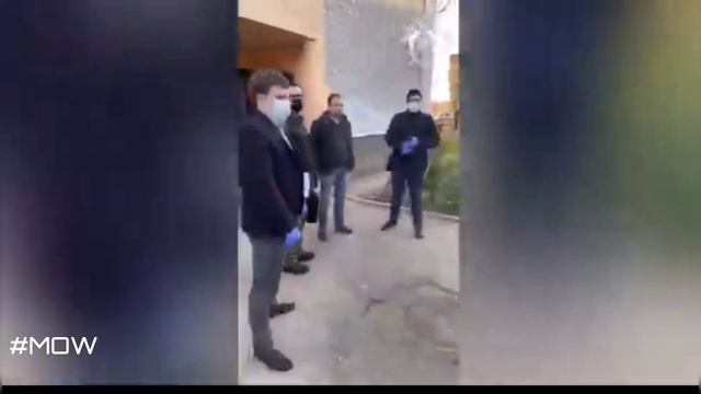 Мужчина, захвативший в заложники женщину с двумя детьми в Пятигорске, задержан смотреть онлайн