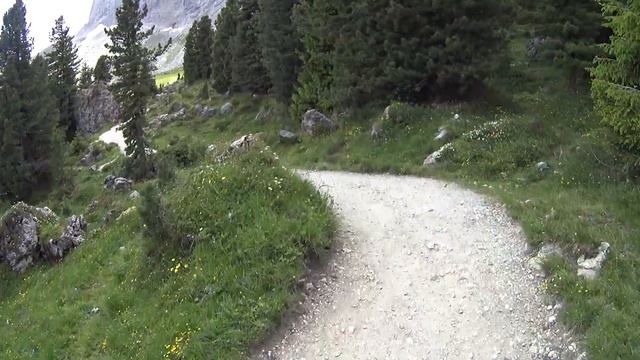 Tour Sassopiatto e Sassolungo смотреть онлайн