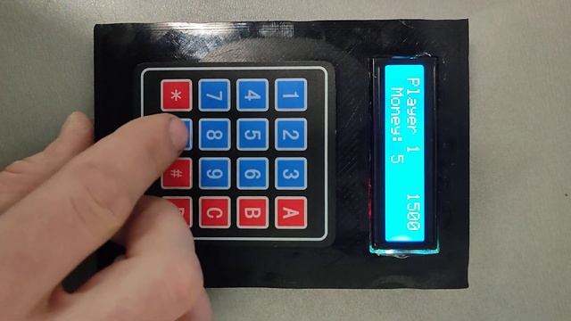 Самодельный терминал для игры «Монополия» MONOPOLIY смотреть онлайн