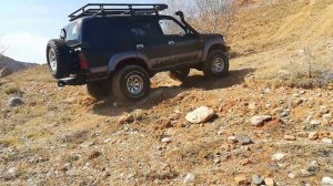 Land Cruiser vs Nissan Patrol (Y61 vs VX80)