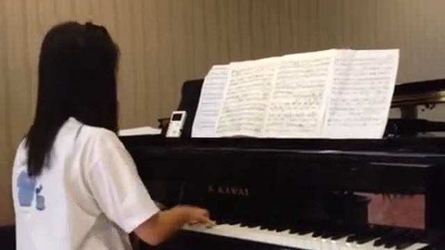 Mun Ee-3rd mvt (rondo) from Beethoven's pathetique sonata смотреть онлайн