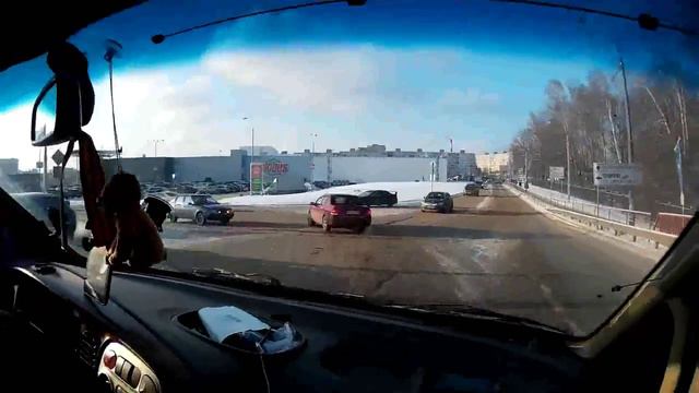 Поездка в ГиперГлобус смотреть онлайн