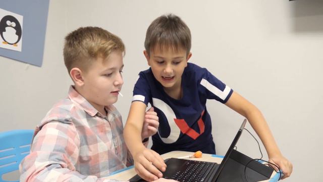 Подробно о Школе программирования "Софтиум" и будущем наших детей! смотреть онлайн