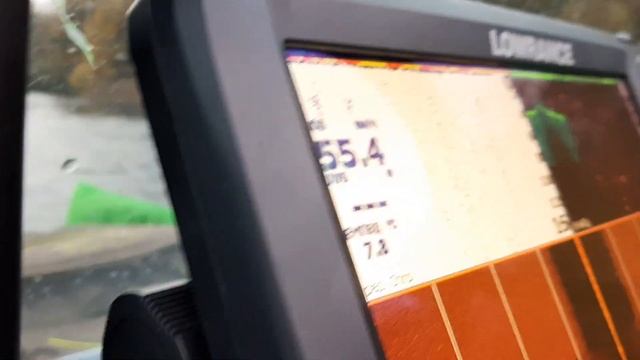 Волжанка 46 фиш.Скорость по течению 3 человека в лодке встречный ветер,ямаха 60 4 такта,бензин АИ92 смотреть онлайн