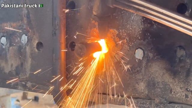 How can a six wheels truck rear axle be pushed back 6 inches || Fully Repairing смотреть онлайн