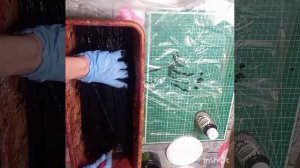 Плетение из бумажной лозы. Окрашивание трубочек колер краской