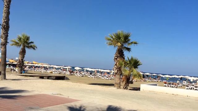 Finikoudes Promenade (Larnaca, Cyprus) 19.07.2016 смотреть онлайн