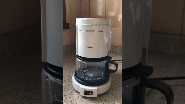 20-year-old Braun KF10 Aromaster 4-Cup Coffee Maker - First Use смотреть онлайн
