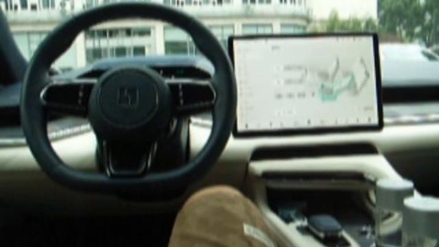 ZEEKR 001 with Ricoh R1(2005) смотреть онлайн